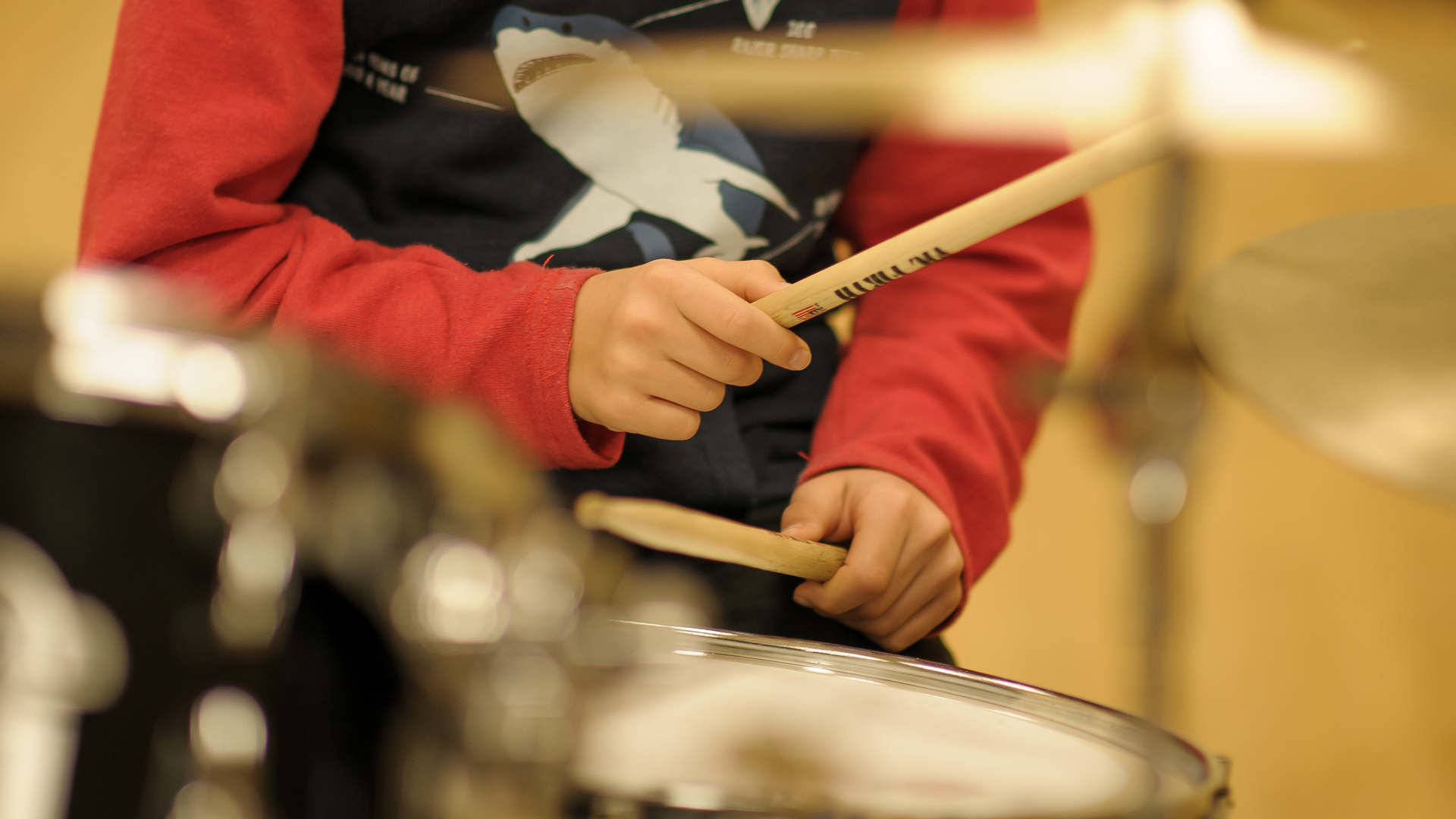 Learn to play the drums